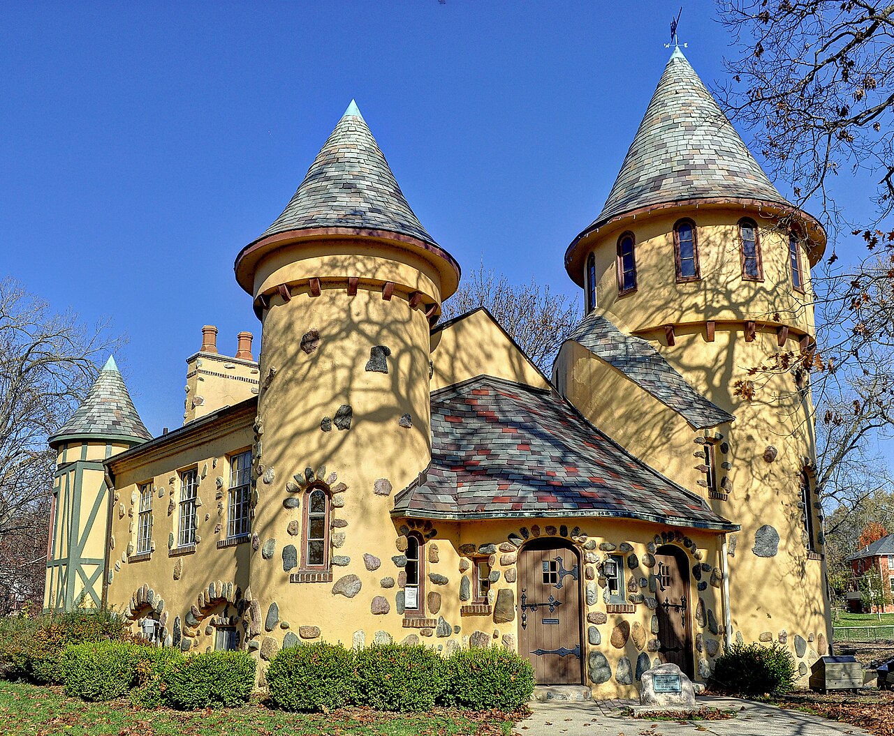 Curwood Castle